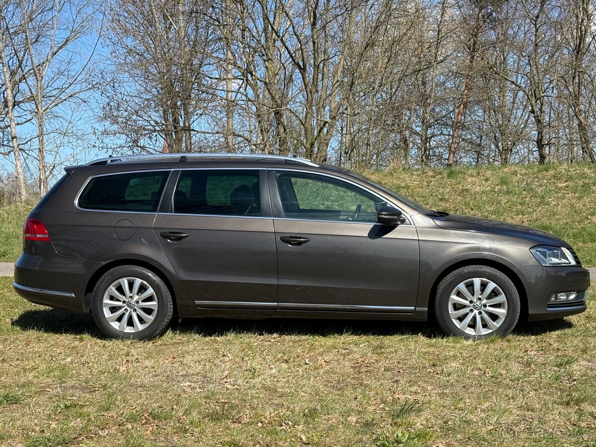 Volkswagen Passat Variant - 4