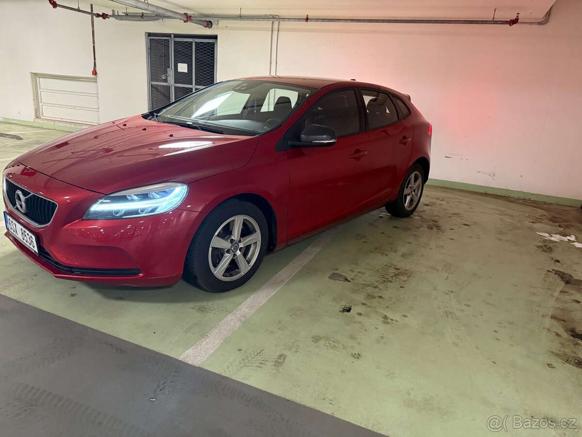 Volvo V40 - 4