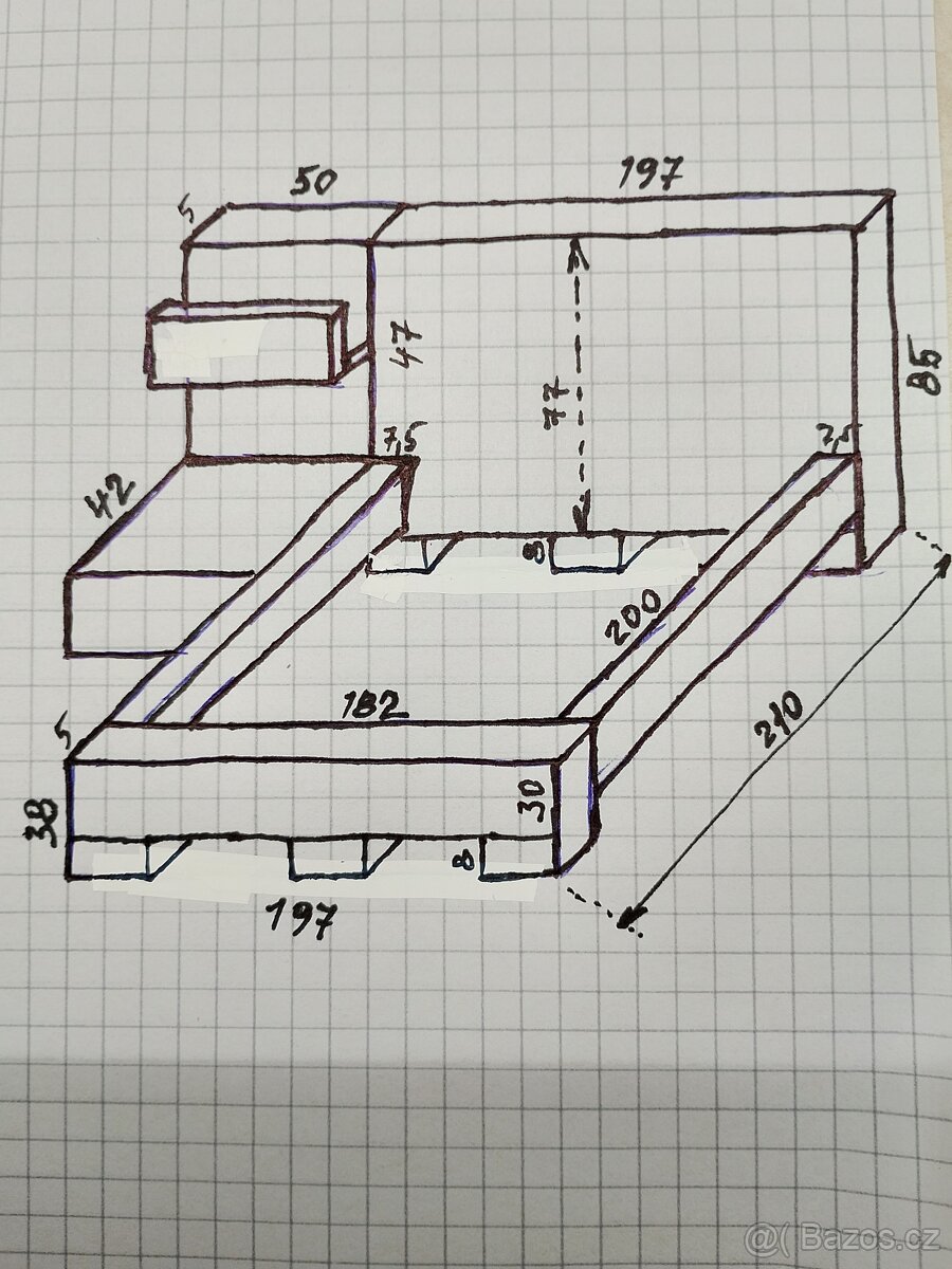 Postel s nočním stolkem - 4
