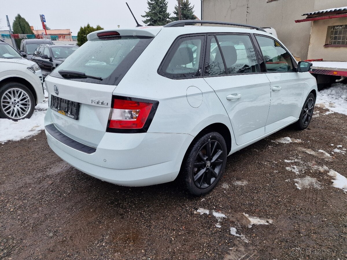 Škoda Fabia Combi 1,2TSI 66KW RED&GREY - 4