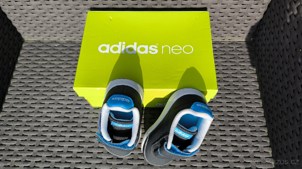 Capáčky Adidas Neo Switch, vel. 20 - 4