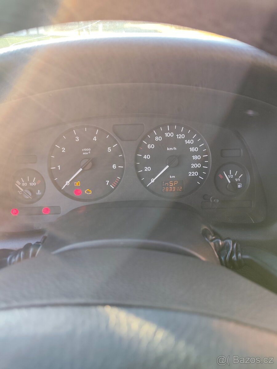 Prodám Opel Astra na ND - 4