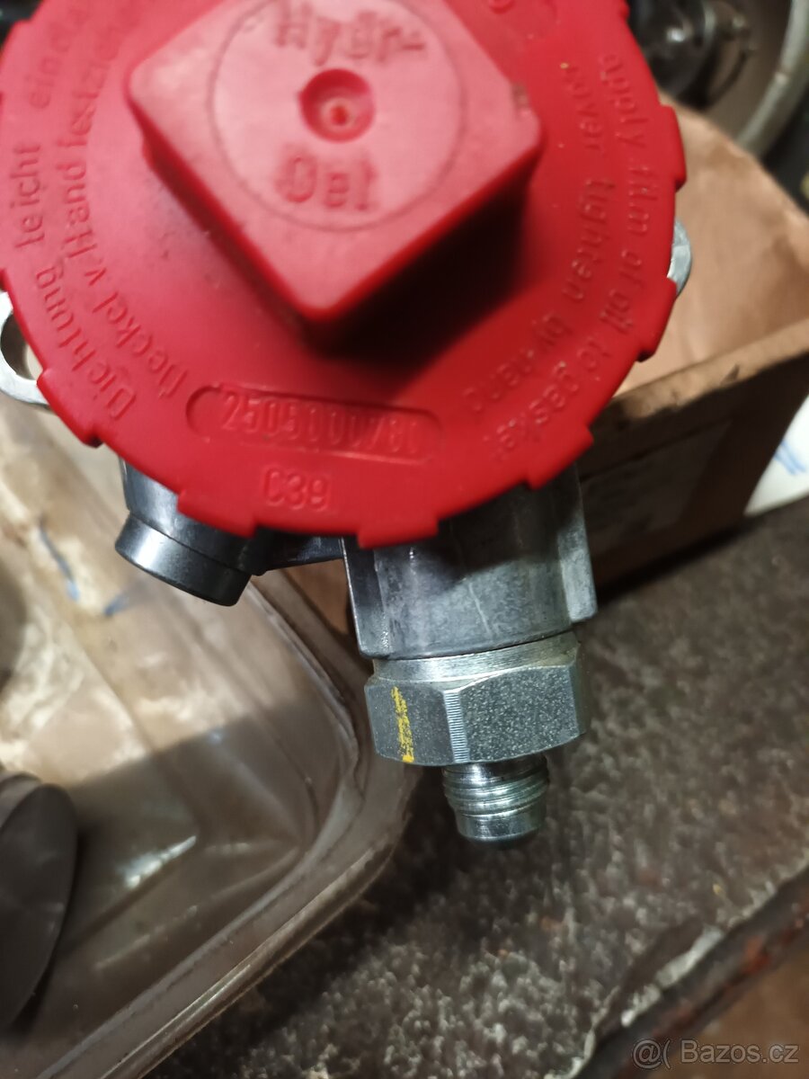 Filtr hydrauliky - 4