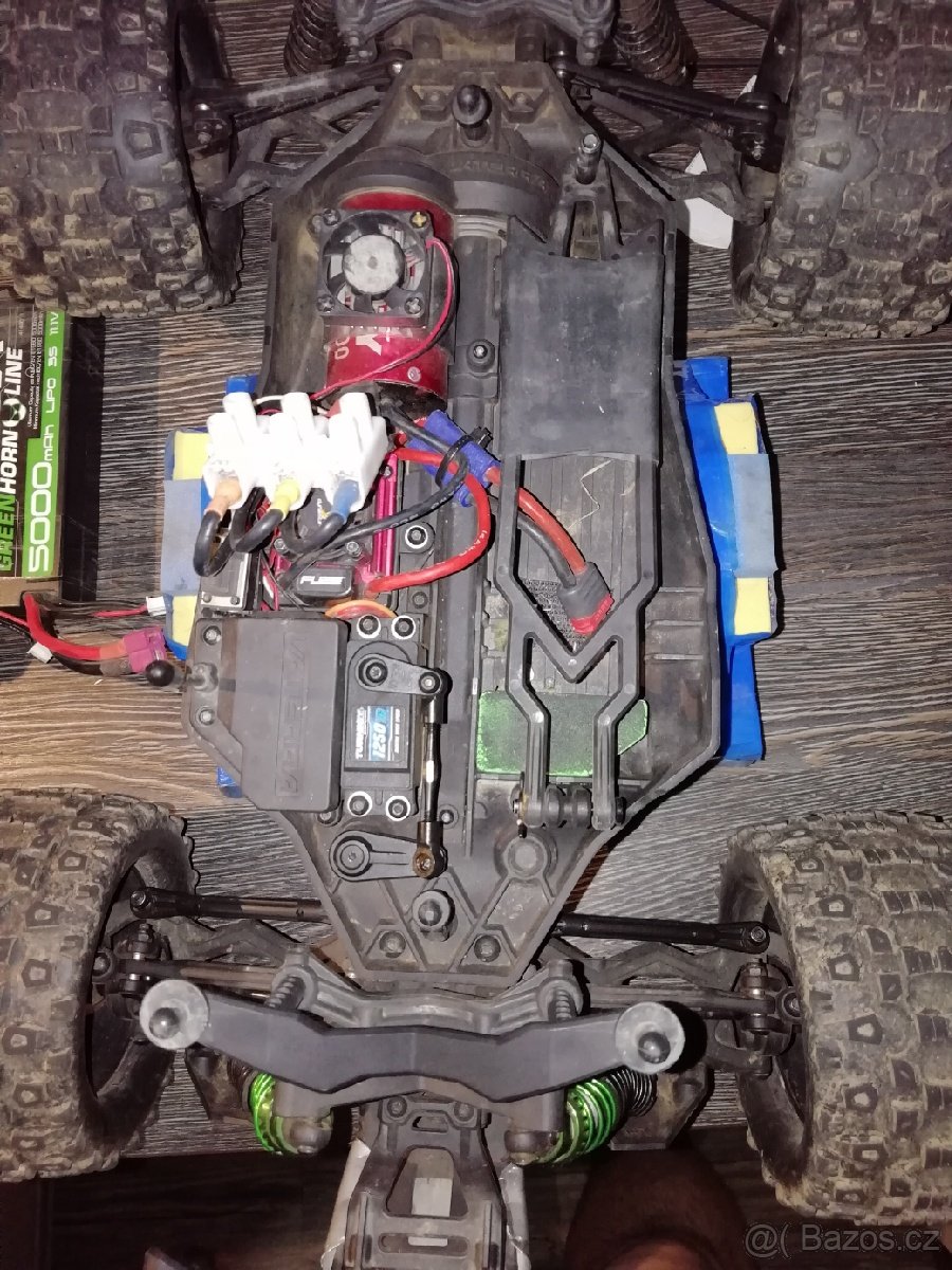 rc auto Vaterra halix - 4