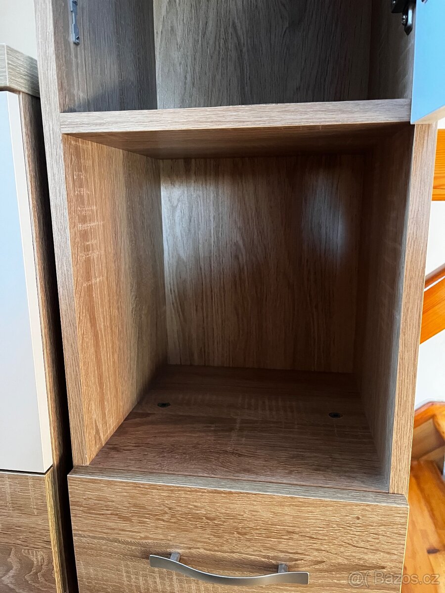 Koupelnové skříňky set - 4