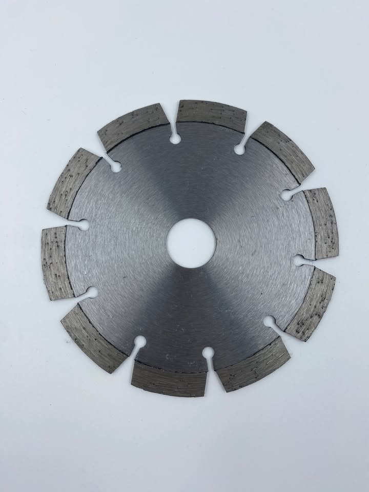 125/22.23 Diamantový řezný kotouč Diewe Premium 7, nový - 4