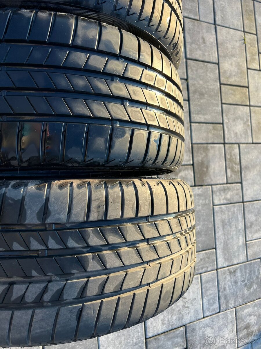 Prodám zánovní letní pneu Bridgestone Turanza 225/40 R18 - 4