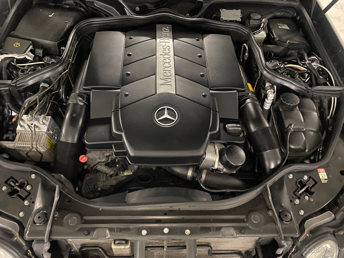 Mercedes e 500 4 Matic - 4