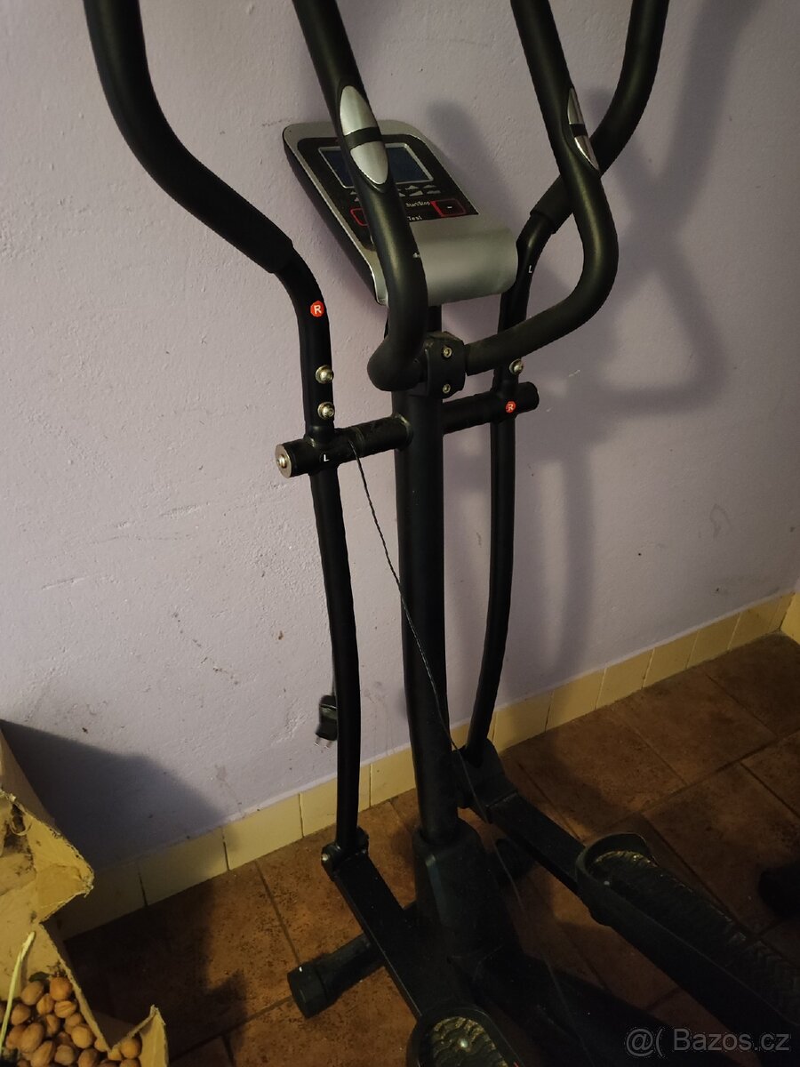 Prodám eliptický trenažér EL 5 z Lidlu - 4
