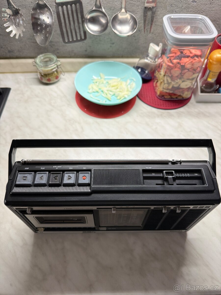 Rádiomagnetofon Philips 284 - 4