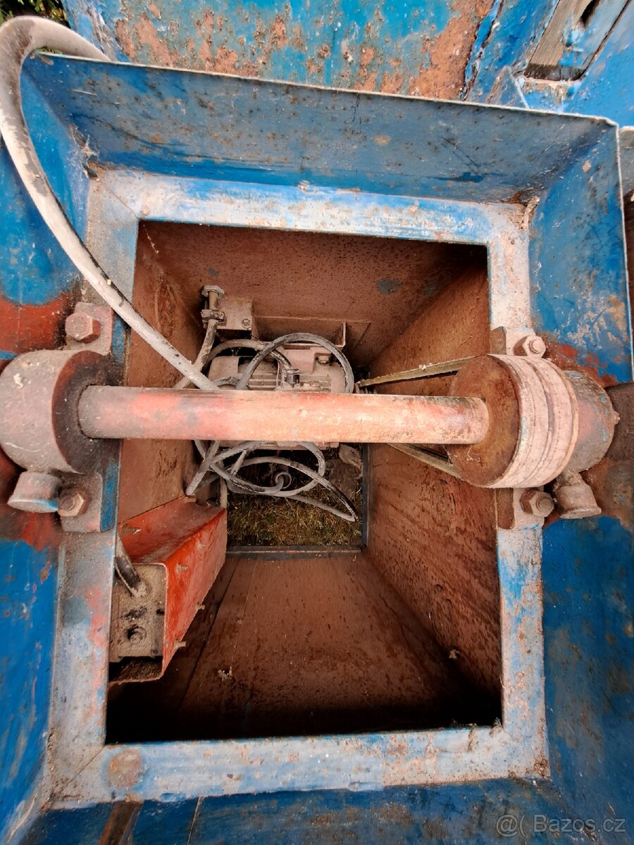 Starší stolová pila - 4