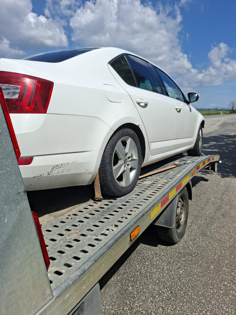 Rozpredám škoda Octavia 3 1.6Tdi 66kw CXXA 2016 - 4