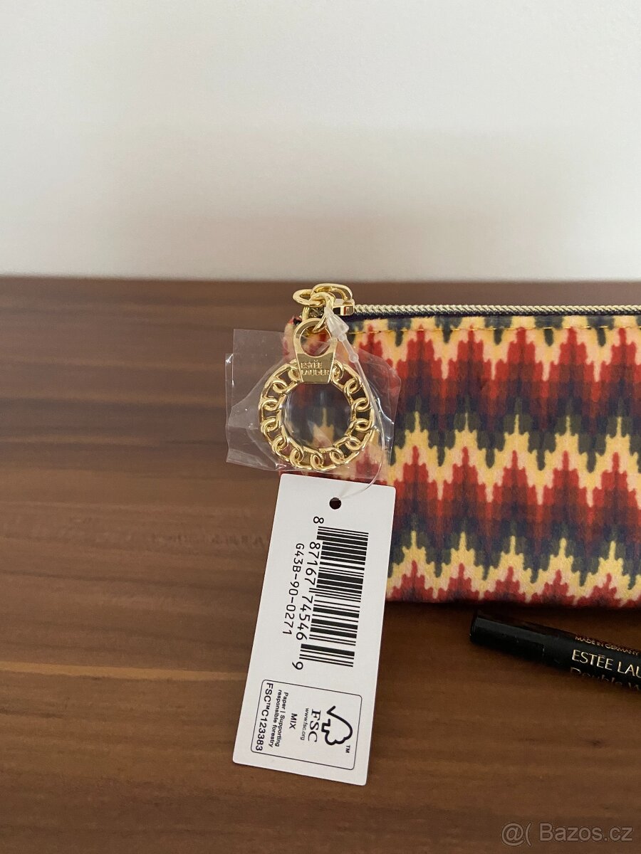 Nová kosmetická taštička Estée Lauder + produkt z líčení E.L - 4