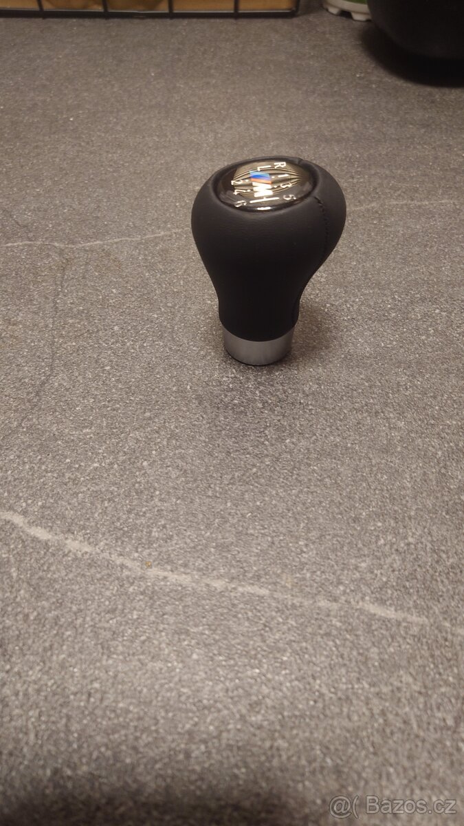 Hlavice řadící páky BMW - 4