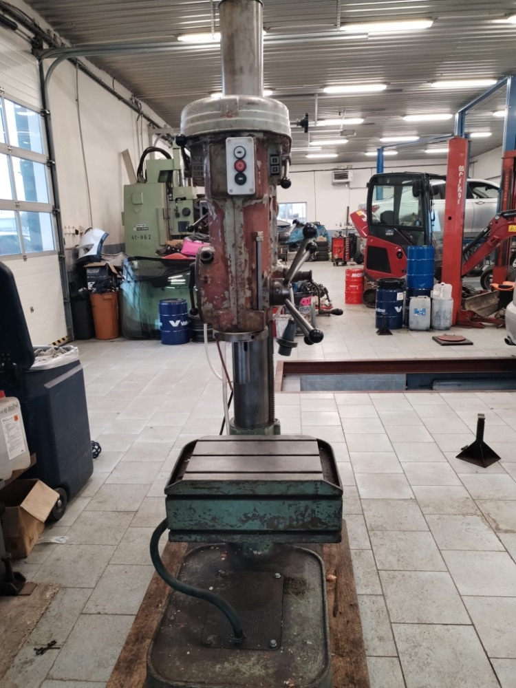 Sloupová vrtačka VS 32 A - 4