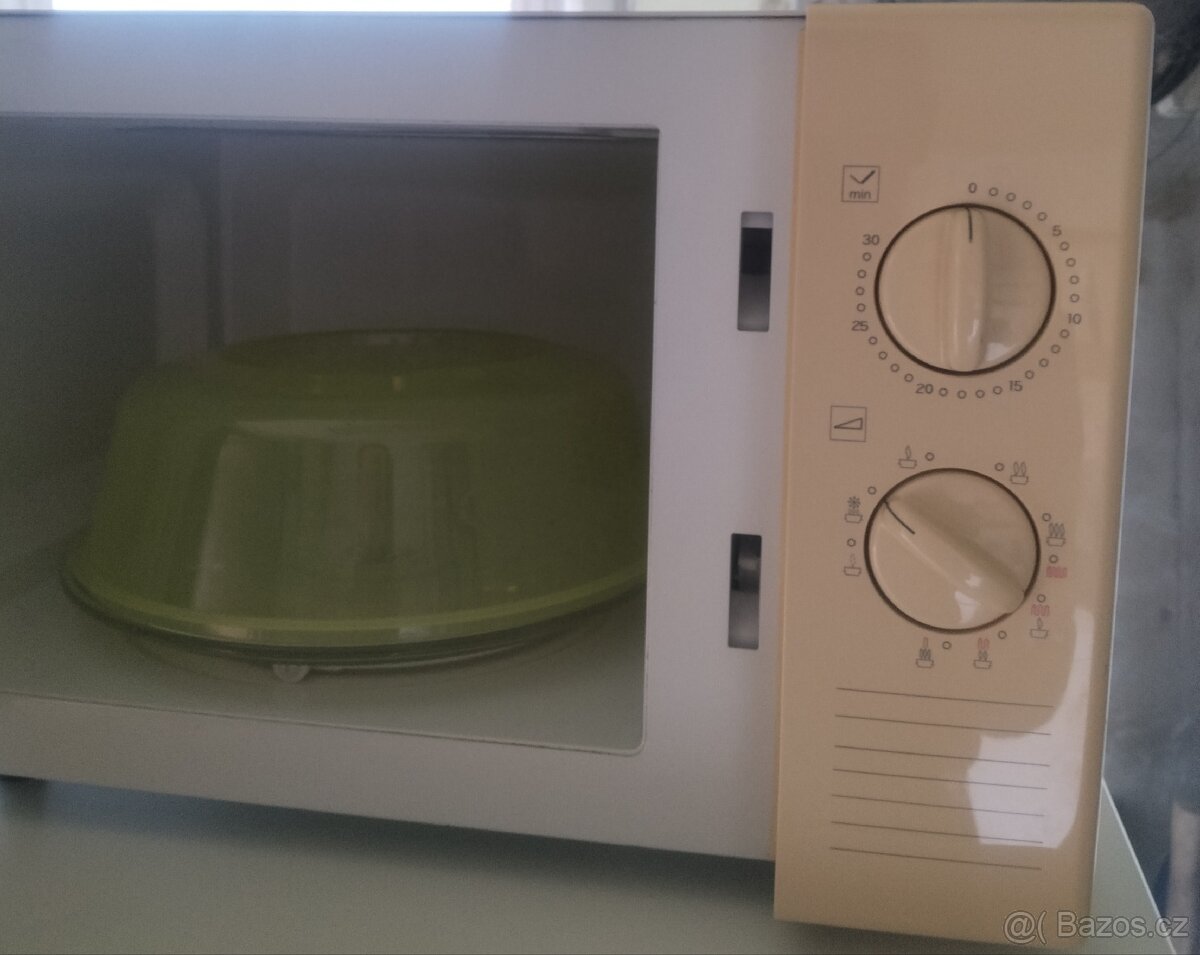 Mikrovlnná trouba ECG - 4