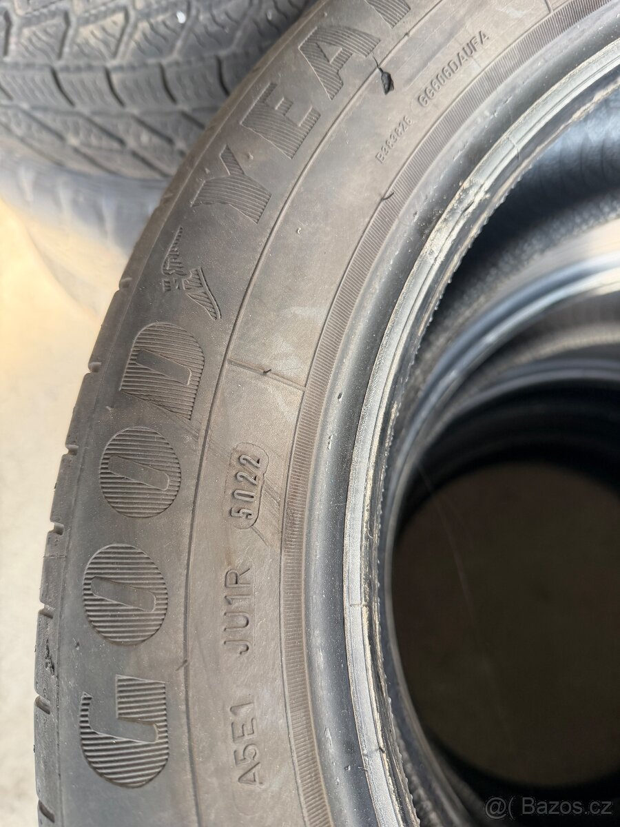 Letni Good year 205/55r17 - 4