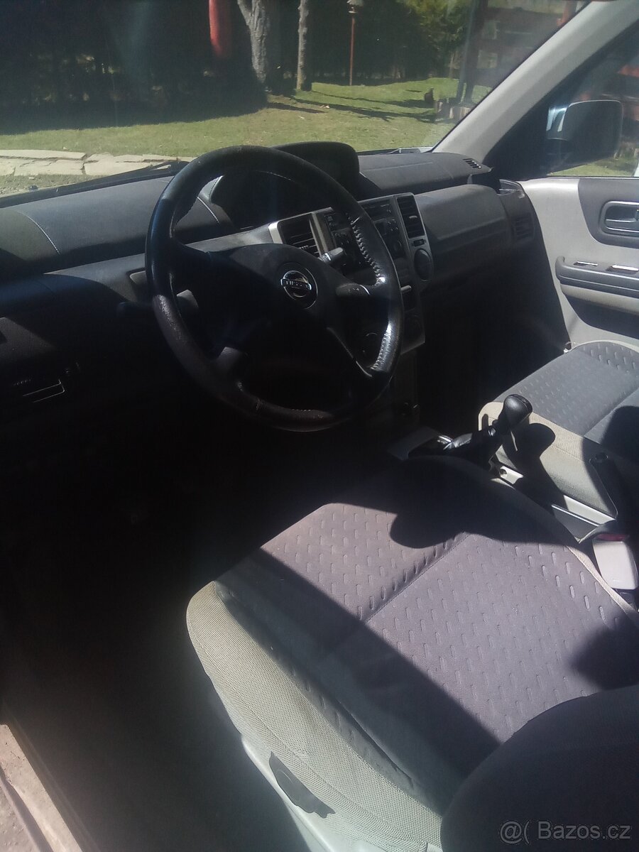 Nissan x-trail - 4