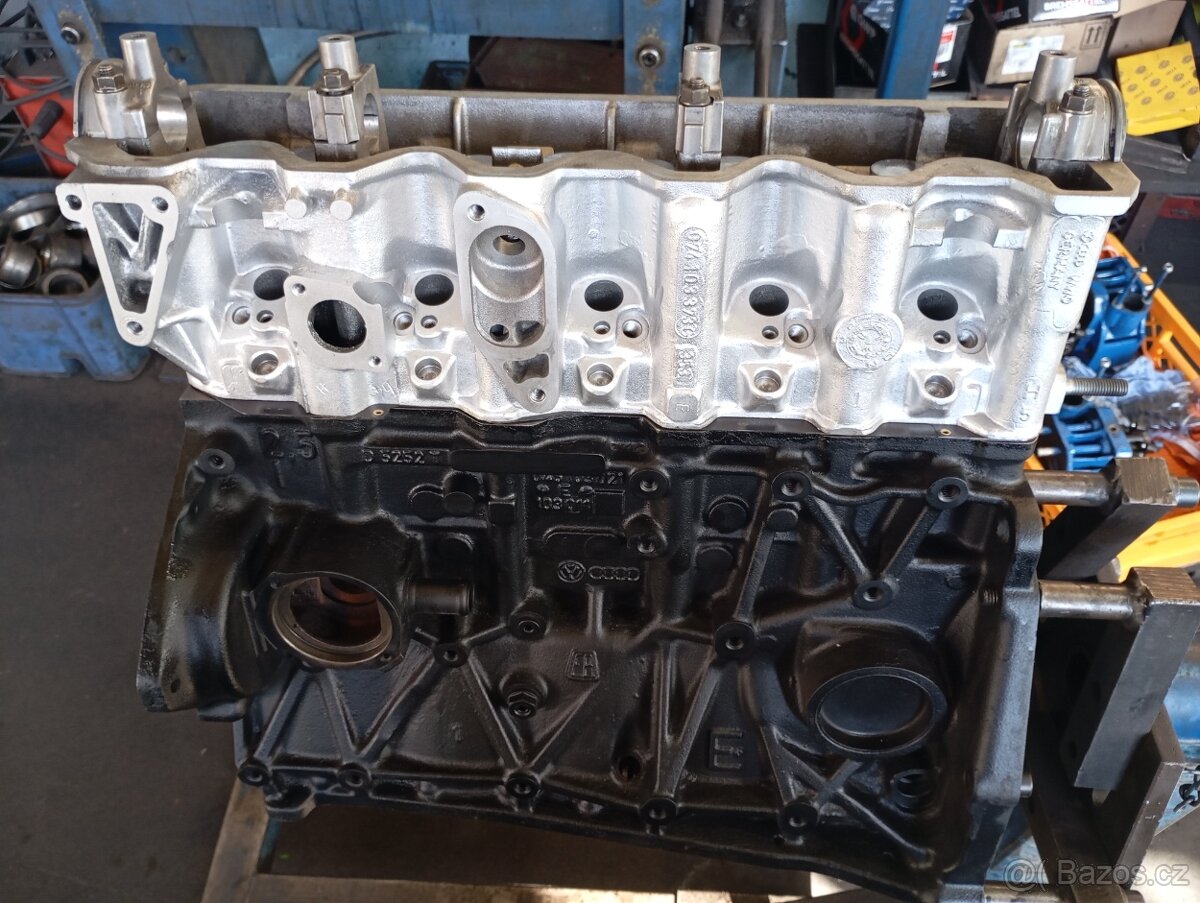 motor T4 2,5 tdi - 4