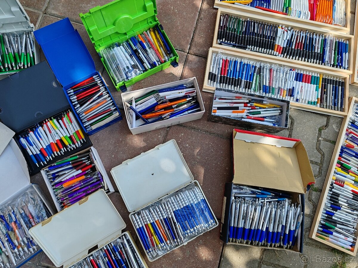 sbírka propisek, velká - obrovská - 4