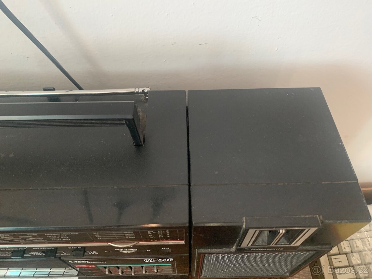 Zachovalý retro přehrávač Panasonic RX-C36L - funkční - 4