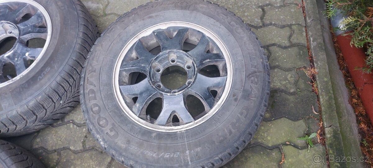 SsangYong Rexton I - alu+celoroční 235 / 70 R16, 106T, M+S - 4