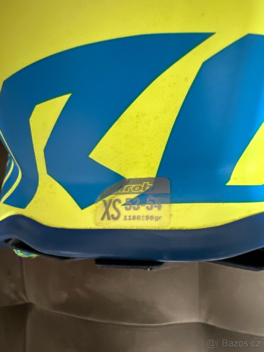 Helma Airoh vel. XS - 4