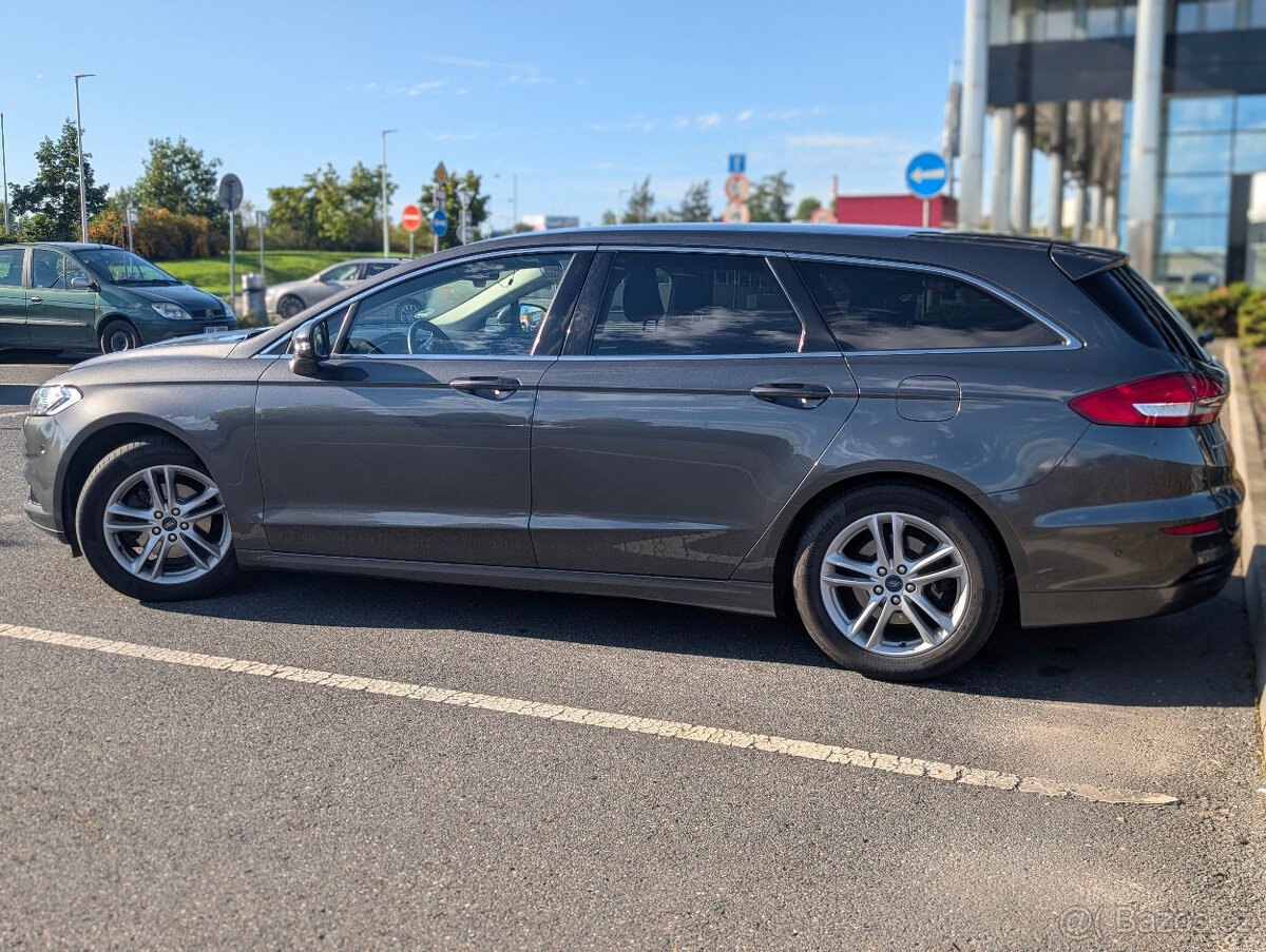 Ford Mondeo 5 facelift bez adblue, titanitým,Full LED,170xxx - 4