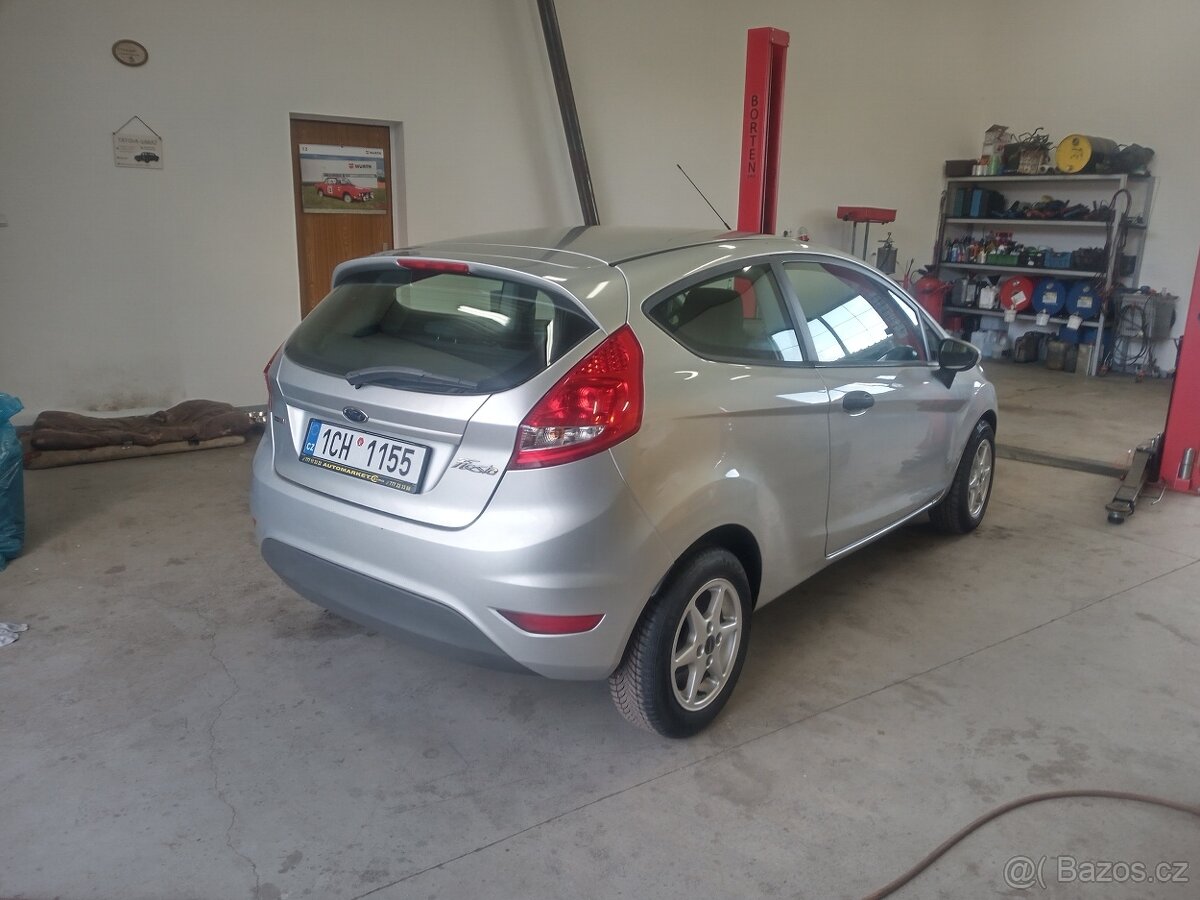 Ford fiesta 1.6 TDCi - 4