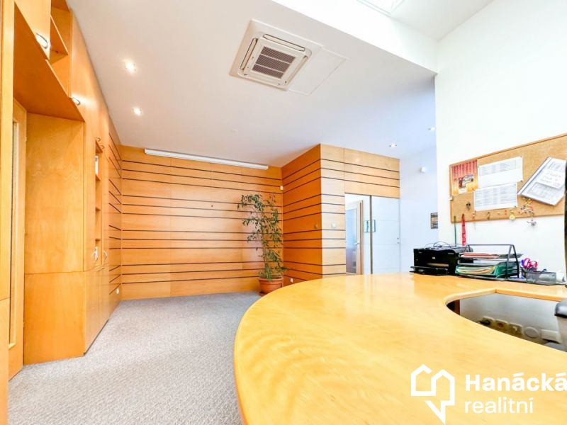 Pronájem kanceláří v centru Prostějova - 4