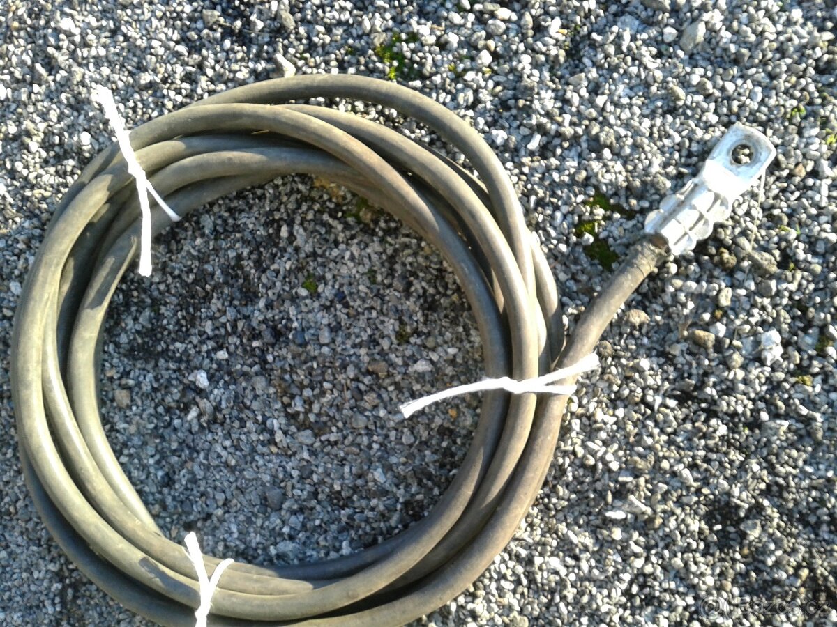Prodám ohebné kabely na prodlužováky. - 4