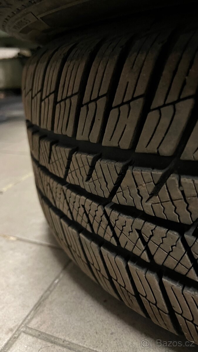 Zimní sada 205/55 R16 - 4