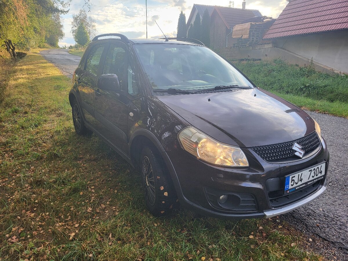 Suzuki SX4 - 4