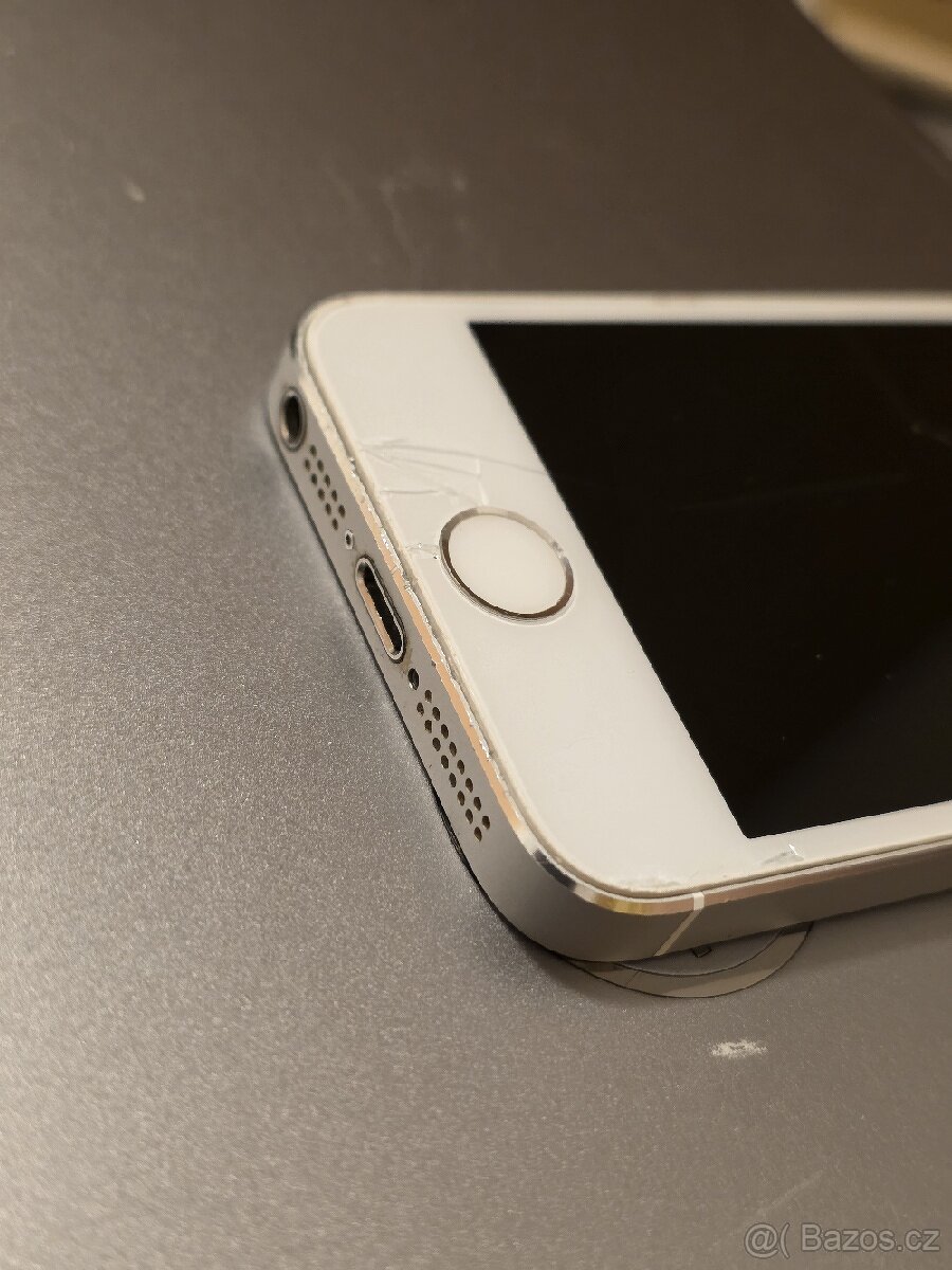iPhone 5s nefunkčný - 4