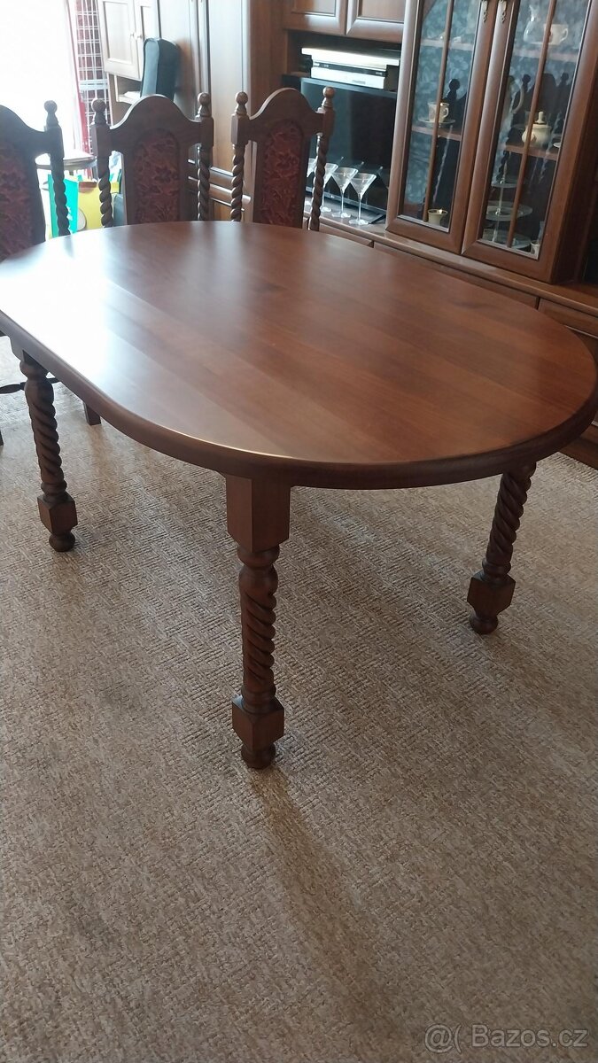 Stůl jídelní rustikální, 4 židle s čalouněním - 4