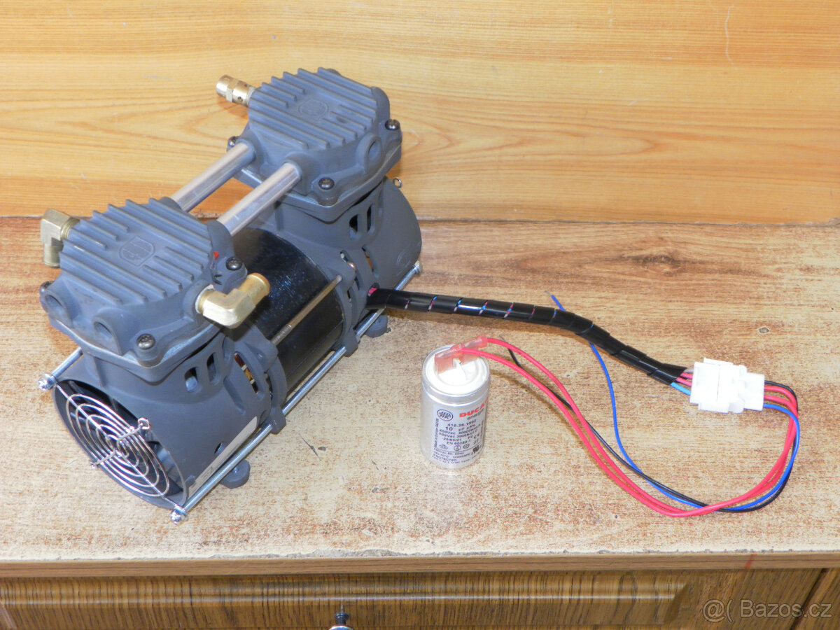 Dvoupístová bezolejová vývěva, vakuová pumpa ZW280F - 4