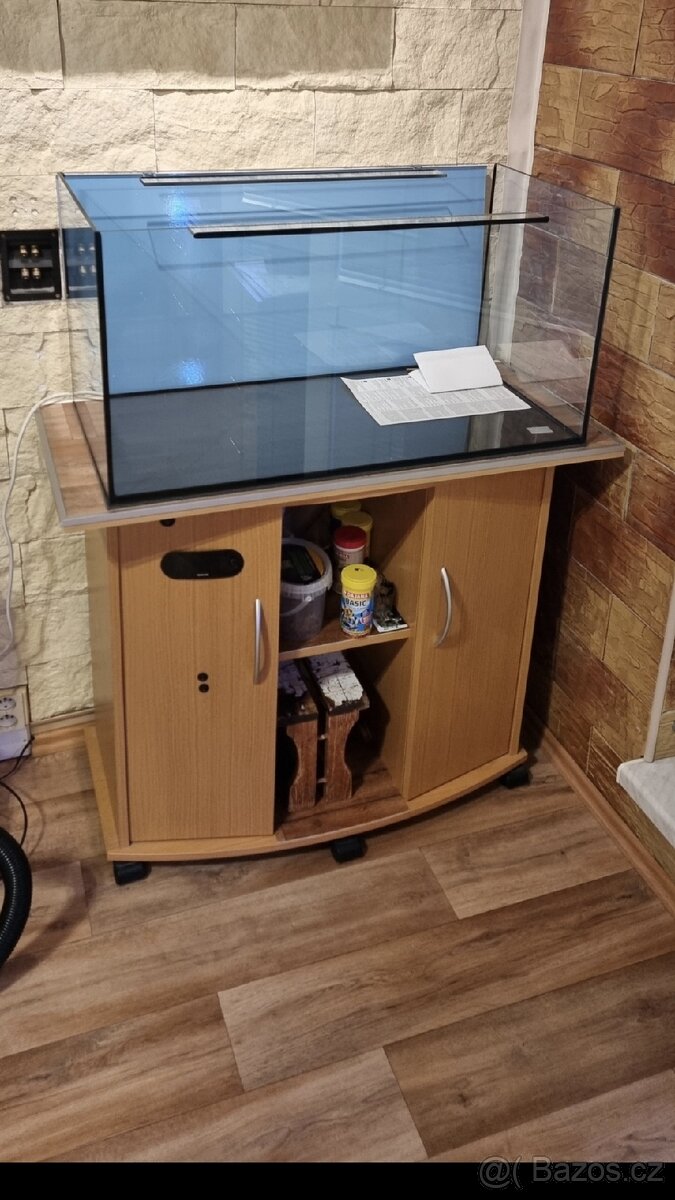 Akvarijní stolek pro akvária max. velikost d.91cm, š.41cm - 4