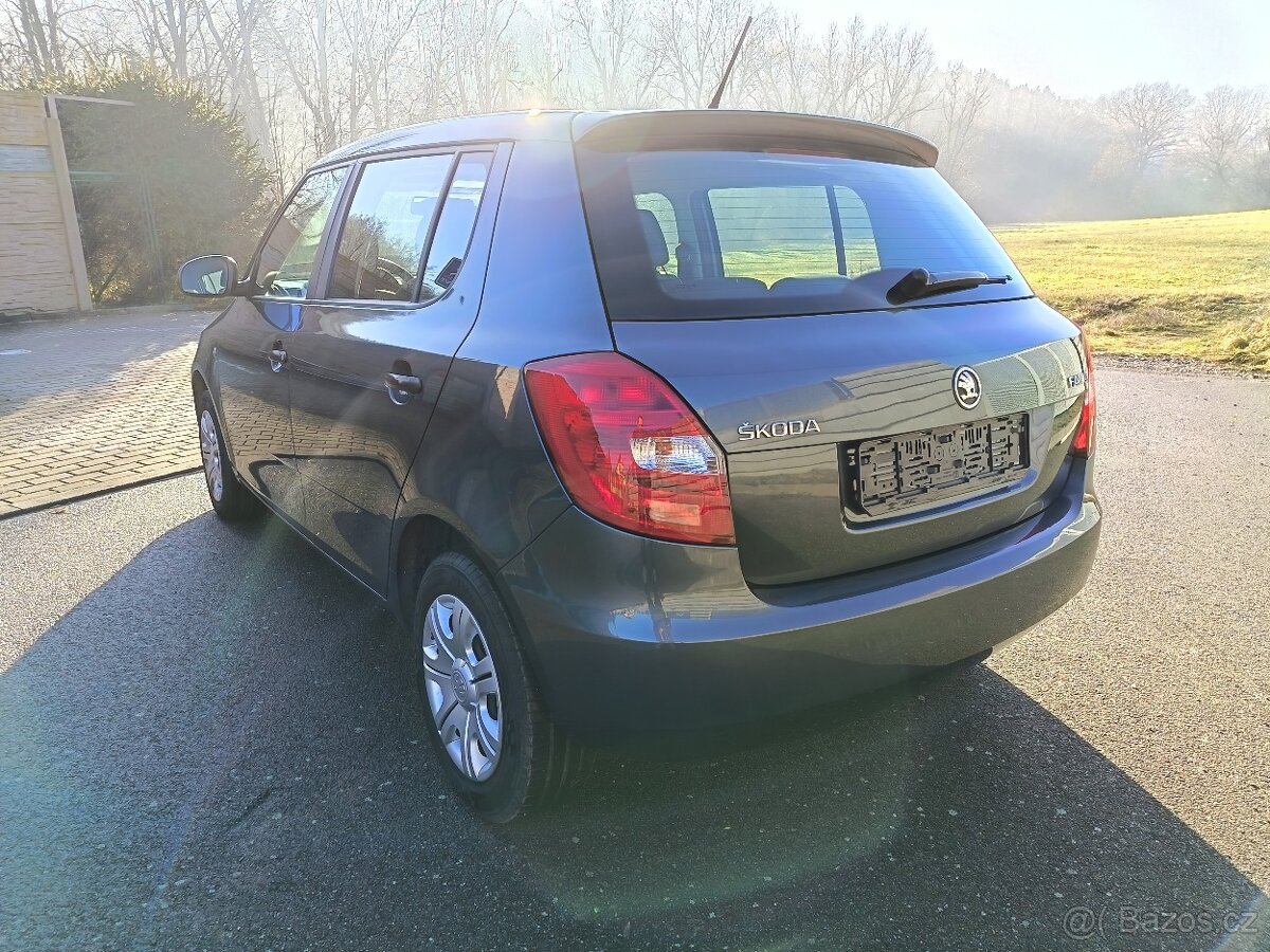 Fabia 1.2 ,facelift,2014,klima,nové rozvody,stk do 8/2027. - 4