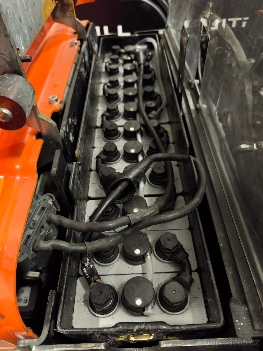 Prodám ruční vozík Toyota SPE120RX - 4