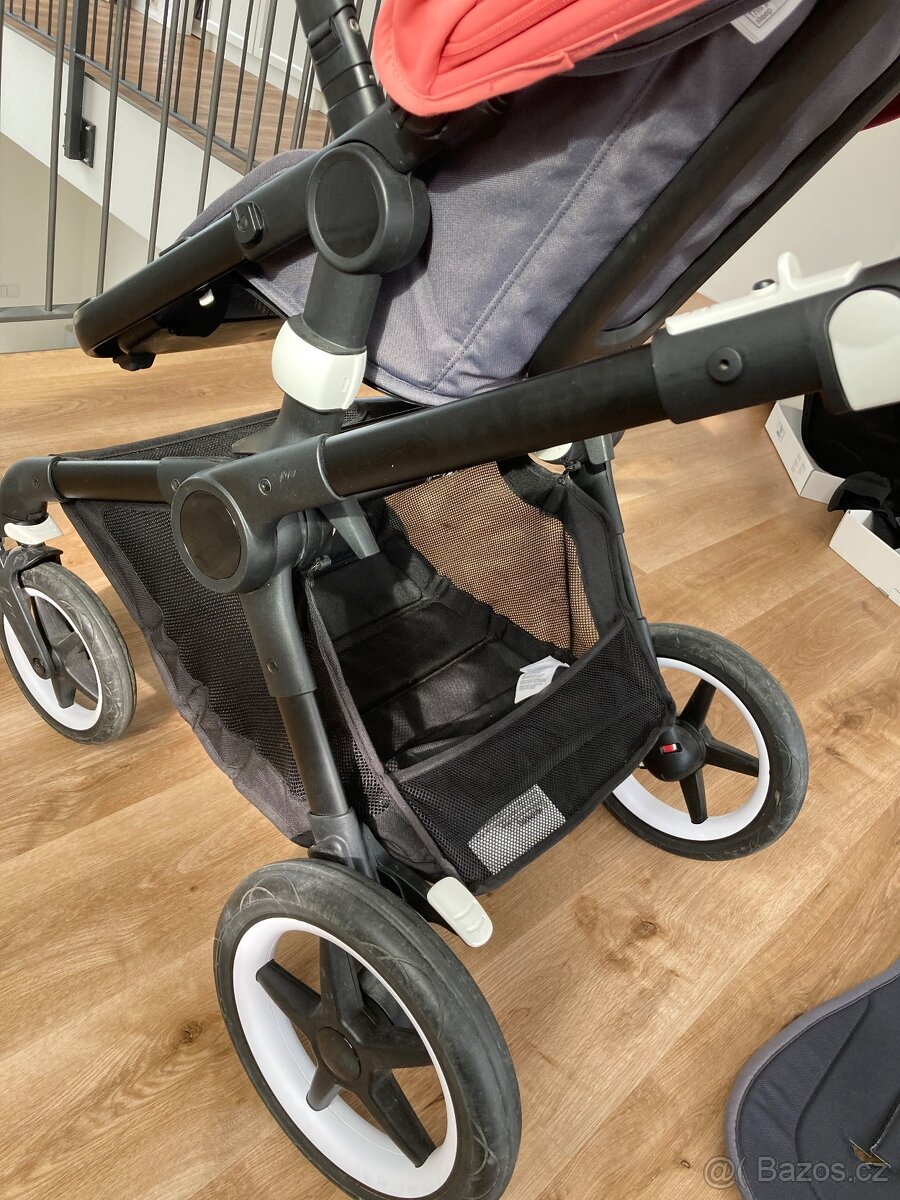 Kočárek Bugaboo 2 + příslušenství - 4