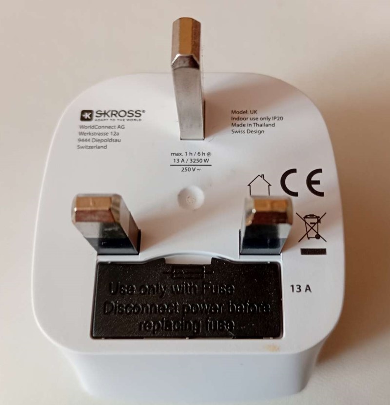 SKROSS cestovní adaptér do Velké Británie - 4