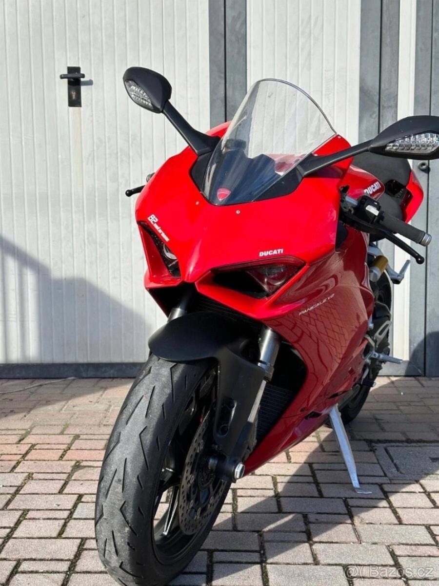Prodám DUCATI PANIGALE V2 - 4