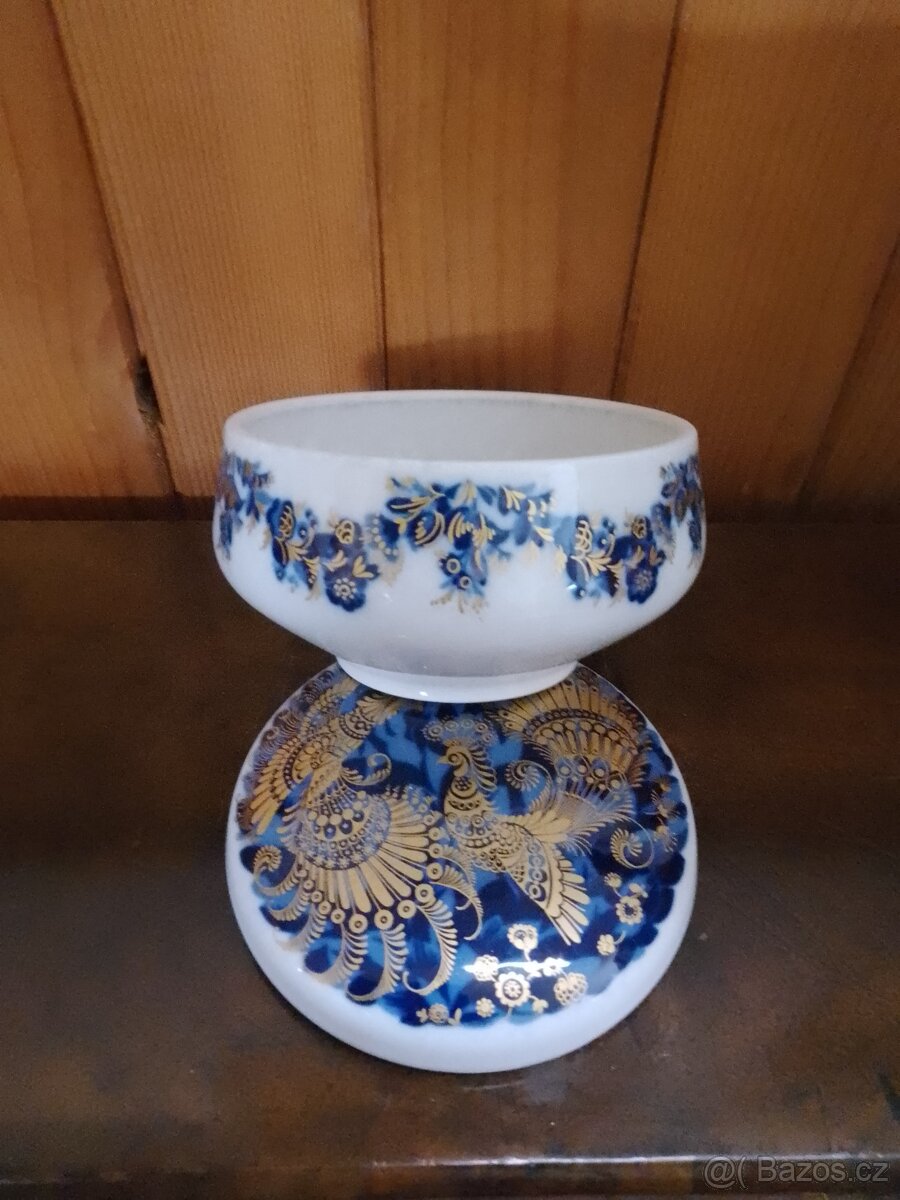 Pozlacená dóza - 4