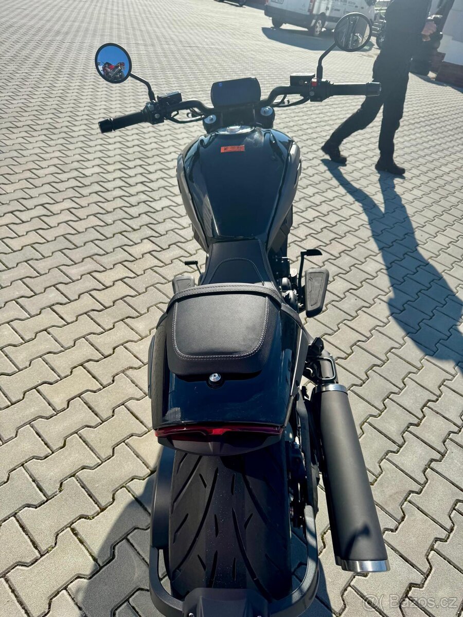 Morbidelli C1002V - 4