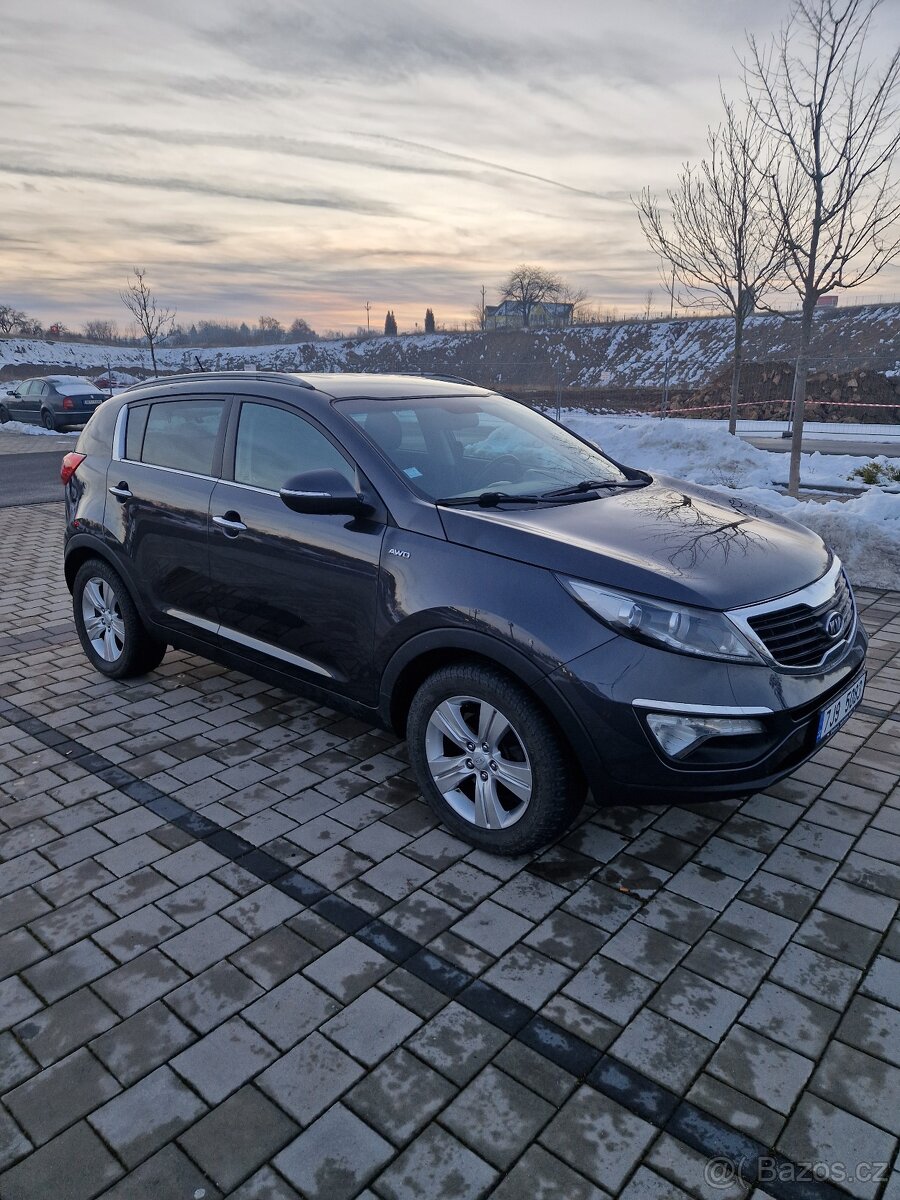 Kia Sportage 2.0nafta 4×4 AWD automat - 4
