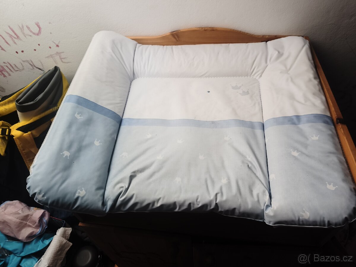 Nábytek do dětského pokoje masivní borovice - 4