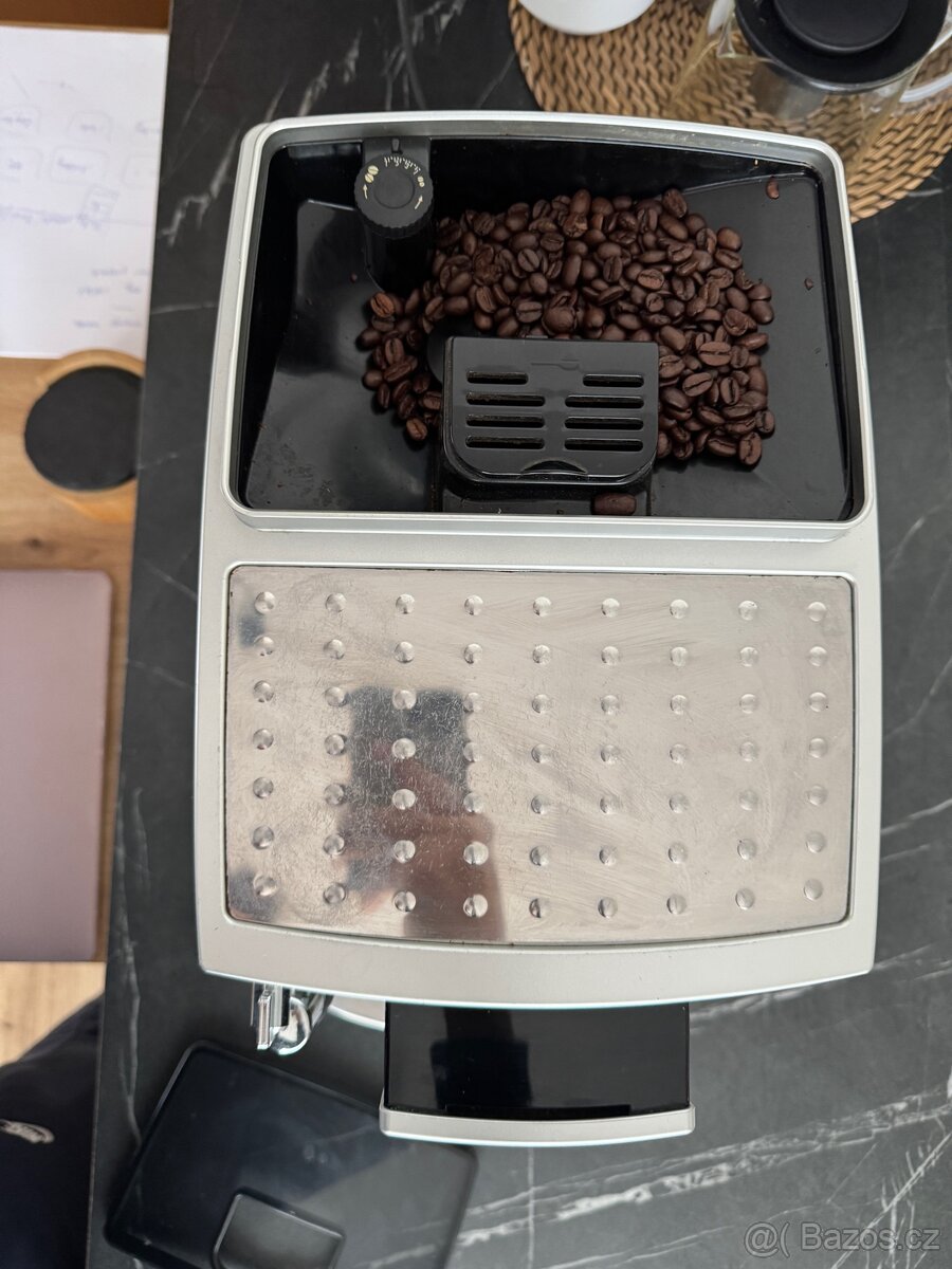 Automatický kávovar De’Longhi - plně funkční - 4