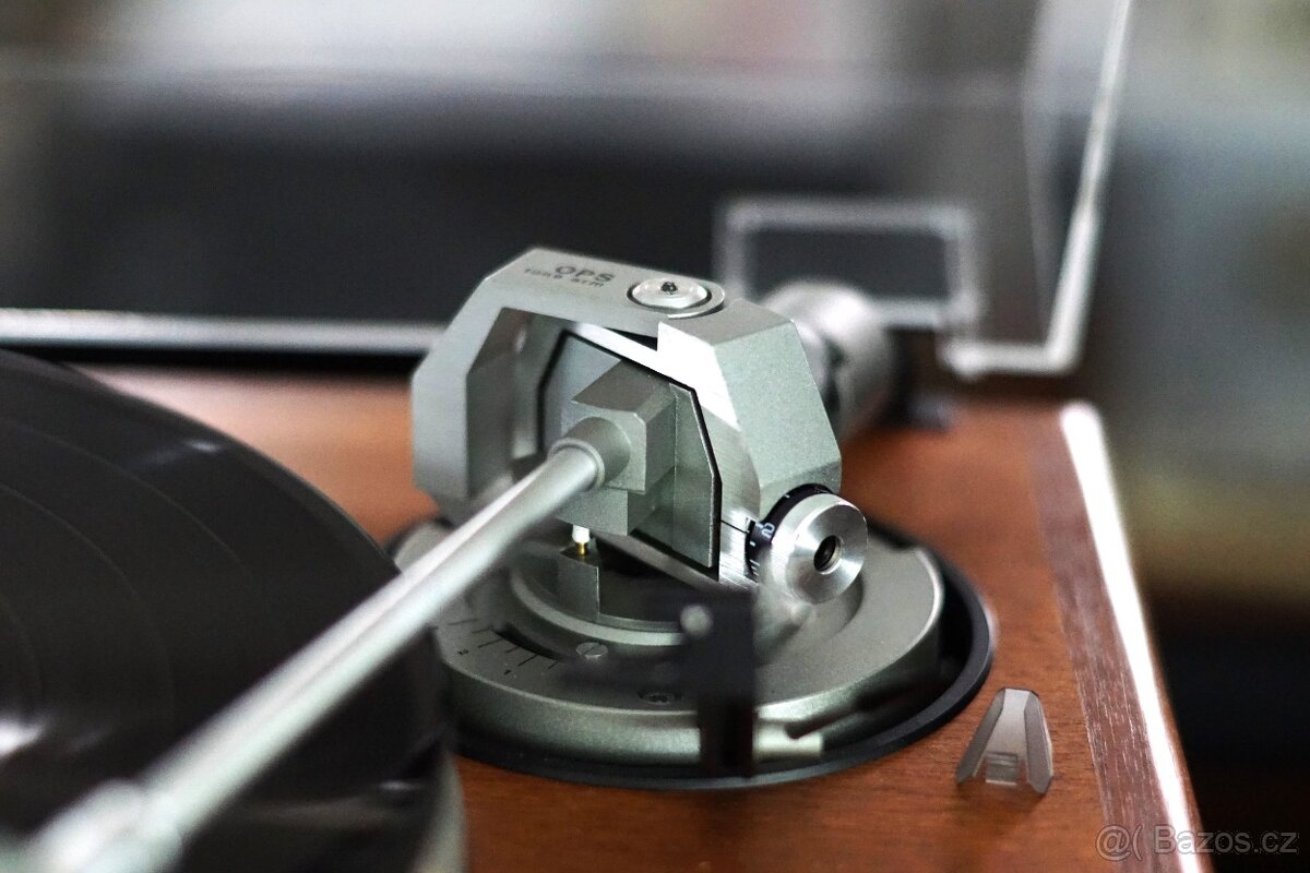 DUAL CS 5000 v provedení WOOD - TOP OF THE LINE gramofon - 4