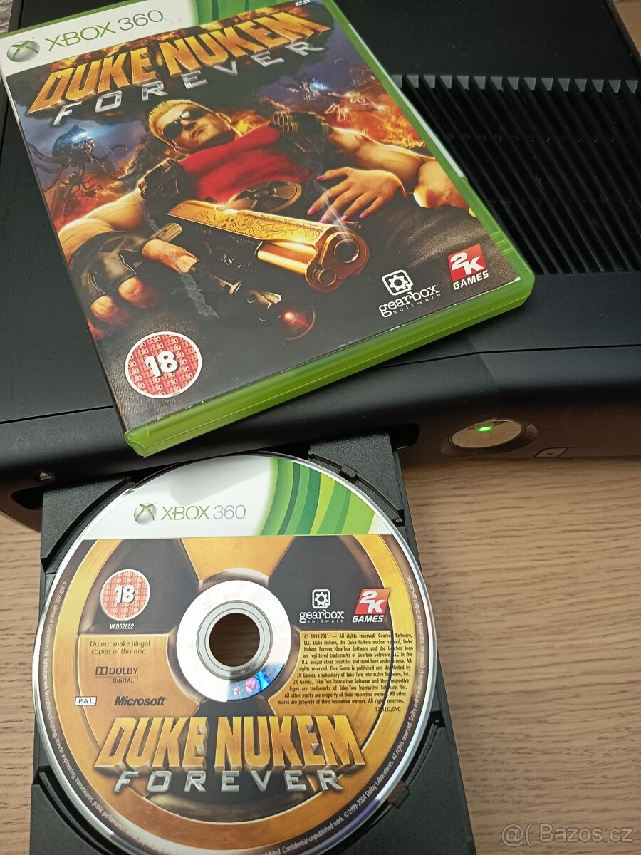 Xbox 360 + 8 Her - 4