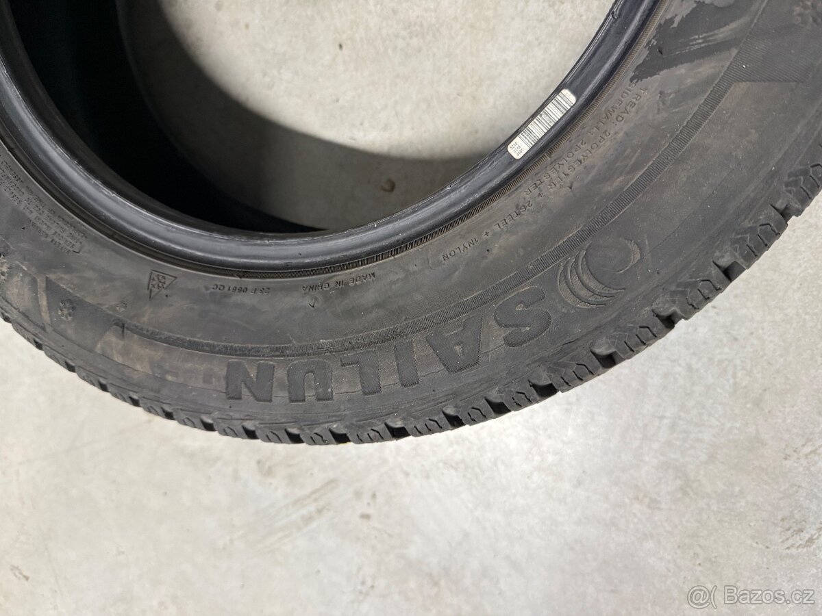 prodám zimní 185/65/15C Sailun - 4